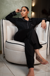 Noir et Luxe Soft Lounge